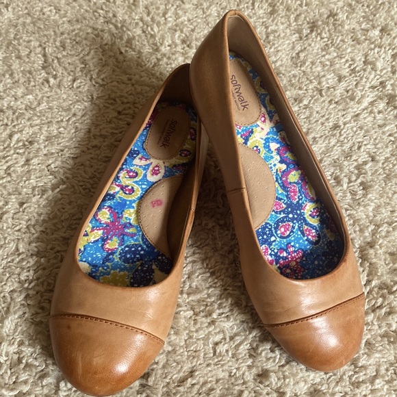 SoftWalk Napa Comfort Leather Ballet Flat - Picture 4 of 5